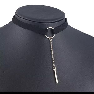 Black choker